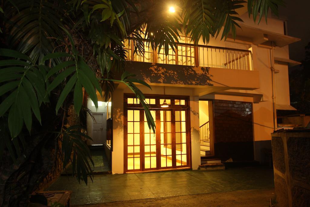 The Pear Tree Bed & Breakfast Shillong Dış mekan fotoğraf