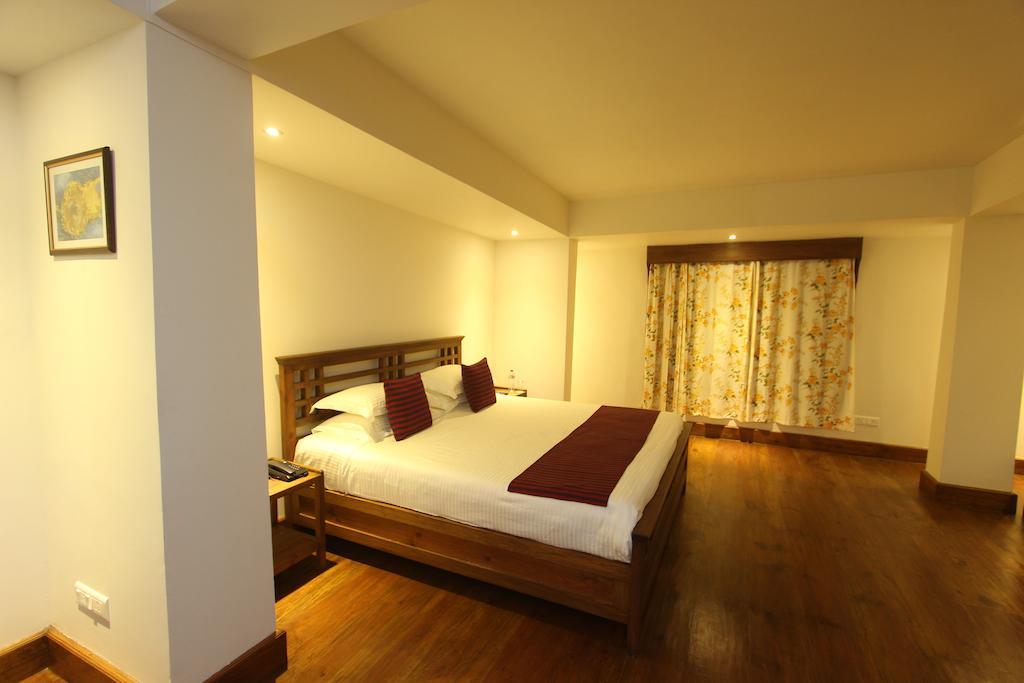 The Pear Tree Bed & Breakfast Shillong Dış mekan fotoğraf